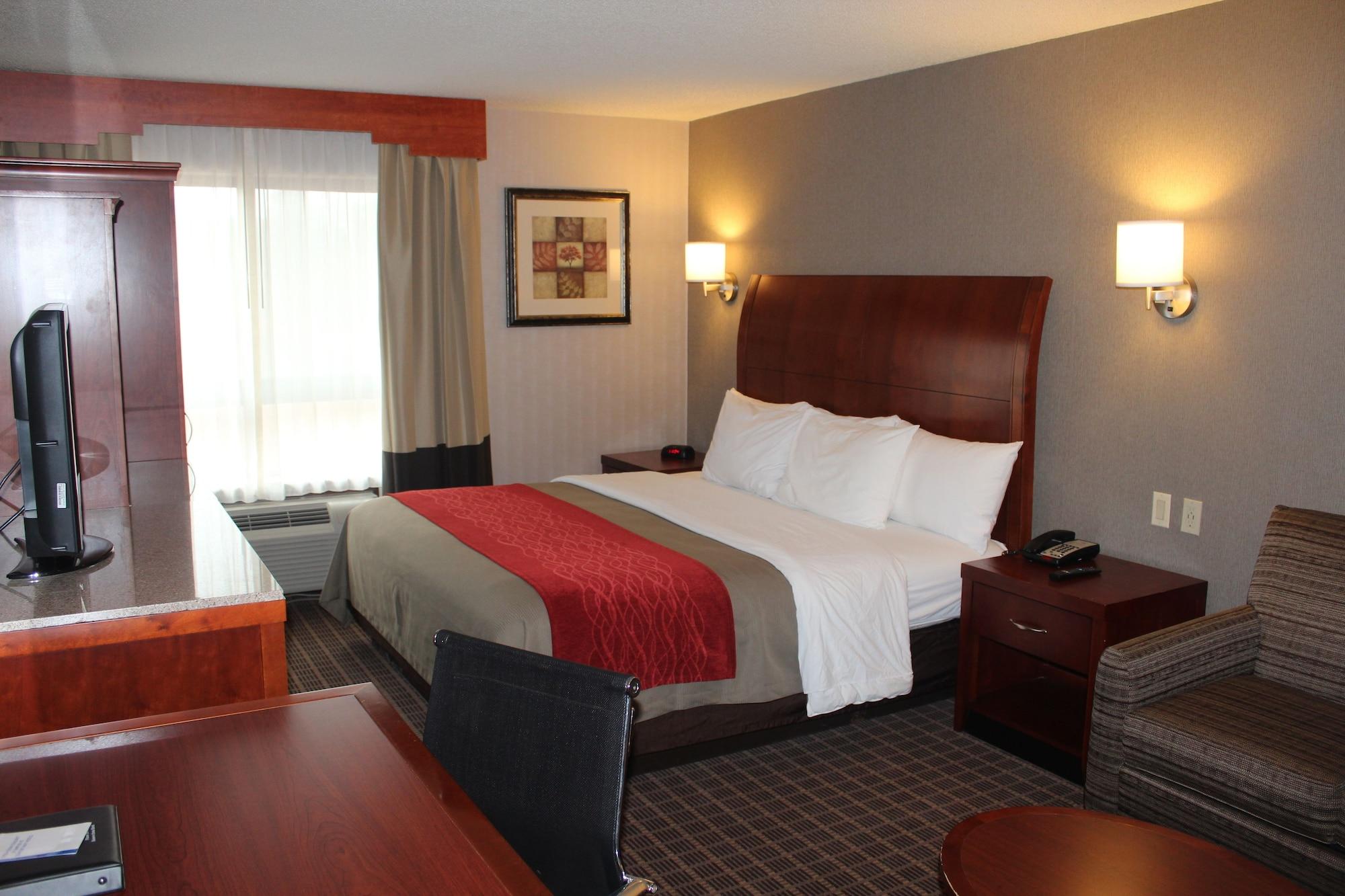 Comfort Inn & Suites Уест Спрингфийлд Екстериор снимка