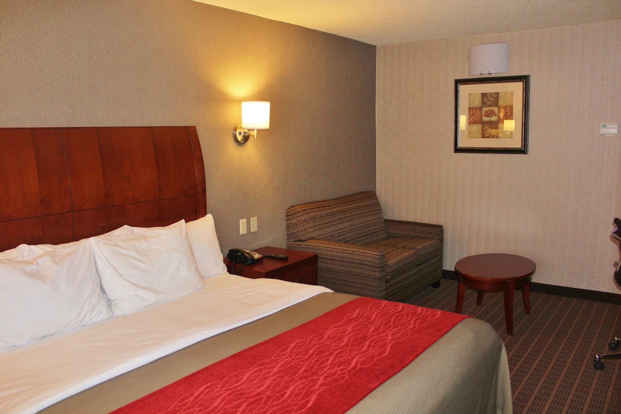 Comfort Inn & Suites Уест Спрингфийлд Екстериор снимка