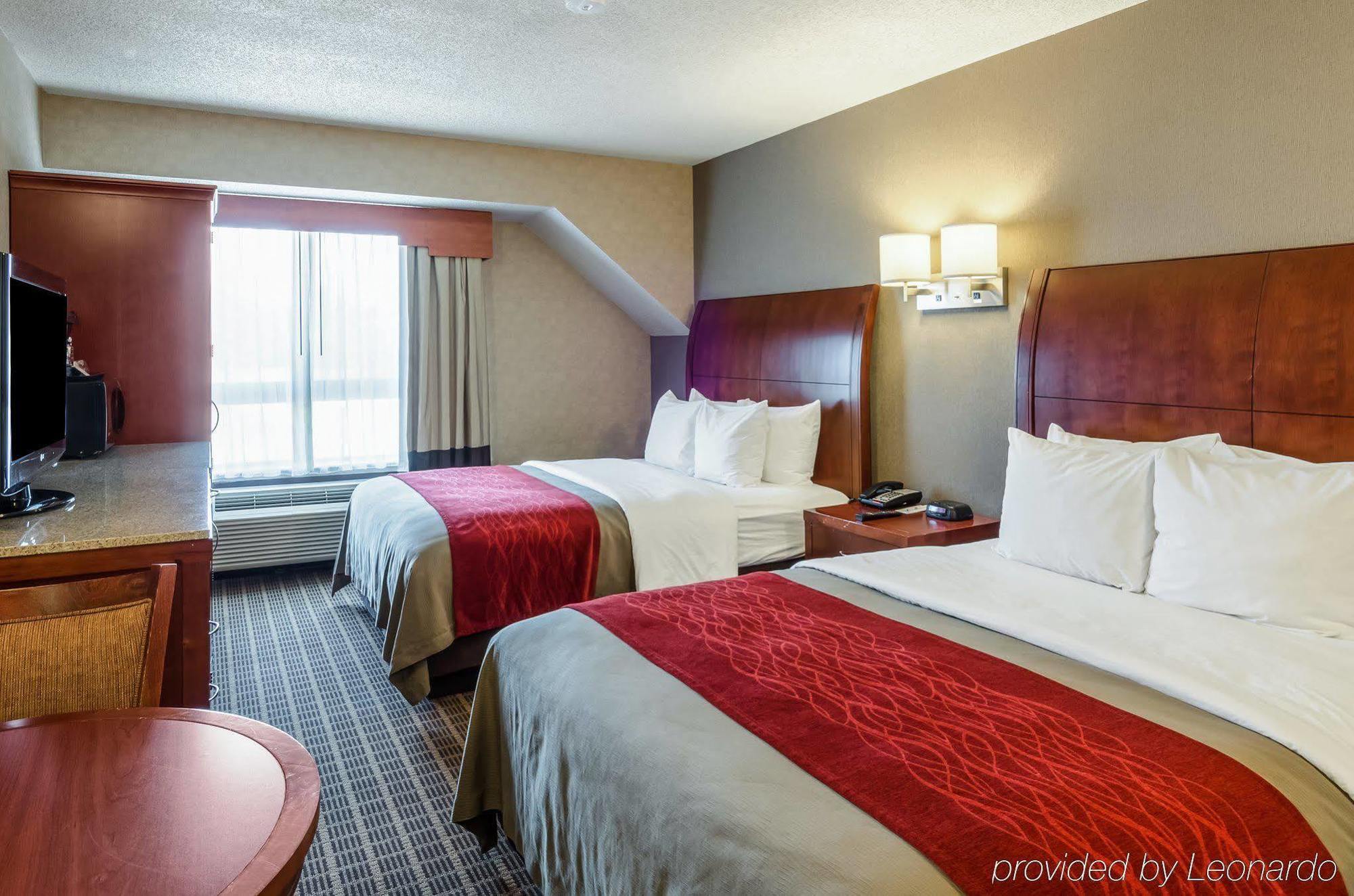 Comfort Inn & Suites Уест Спрингфийлд Екстериор снимка
